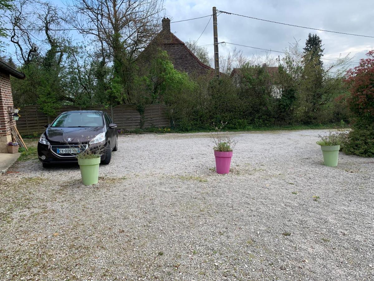 La Ferme D'Aristide Bed & Breakfast Saillenard ภายนอก รูปภาพ