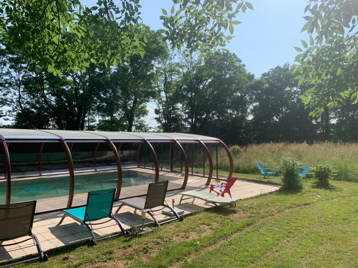 La Ferme D'Aristide Bed & Breakfast Saillenard ภายนอก รูปภาพ